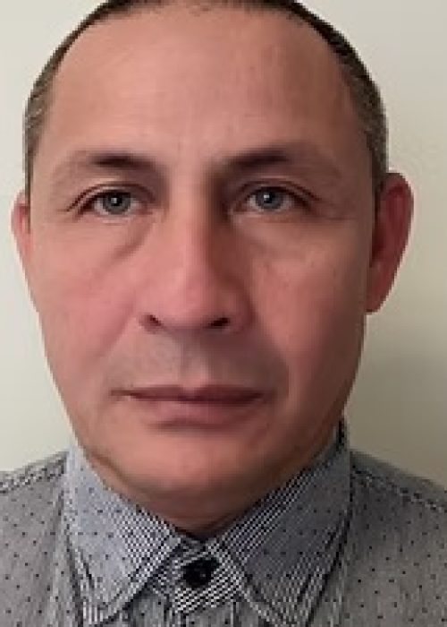 Óscar Medrano Gerente de almacén